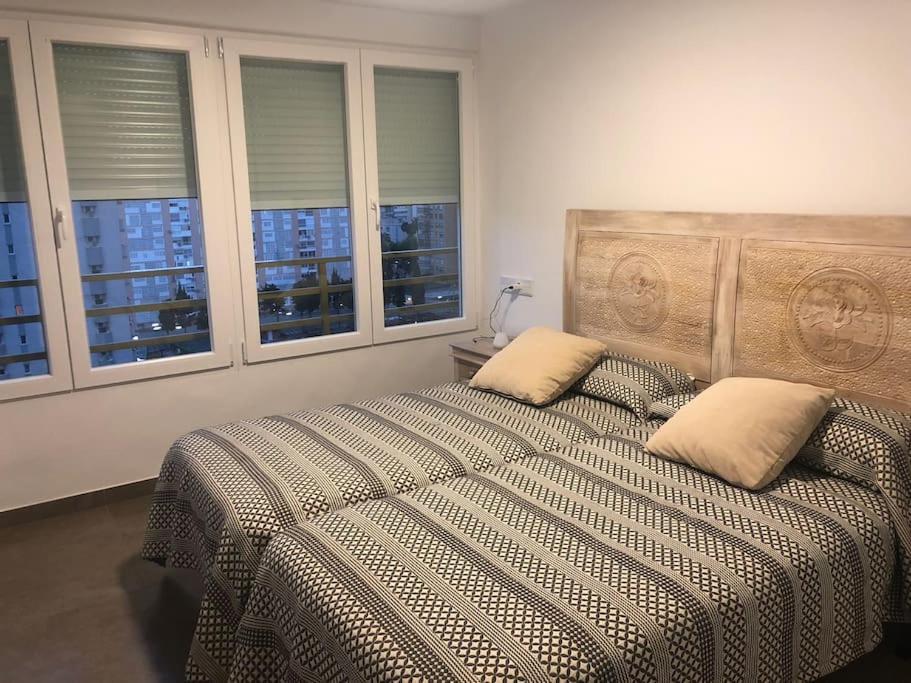 דירות בנידורם Estupendo Apartamento Recien Reformado מראה חיצוני תמונה