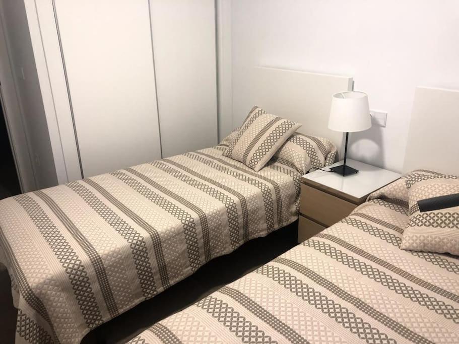 דירות בנידורם Estupendo Apartamento Recien Reformado מראה חיצוני תמונה