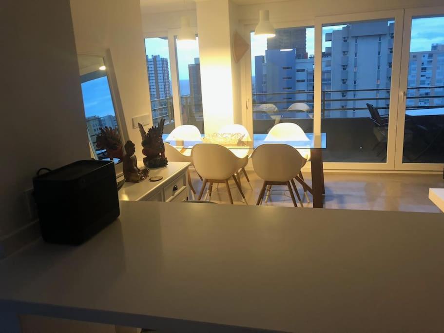 דירות בנידורם Estupendo Apartamento Recien Reformado מראה חיצוני תמונה